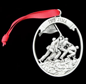 Iwo Jima locket with shoilders image