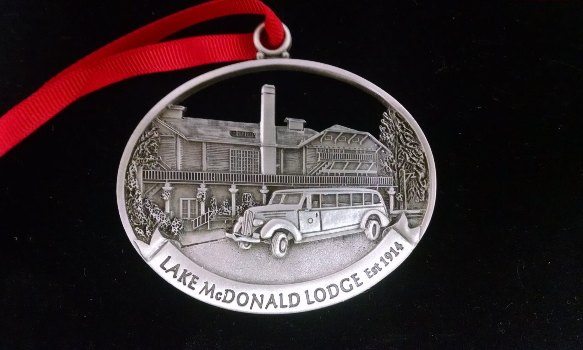 Lake MC Donald lodge EST 1914 locket
